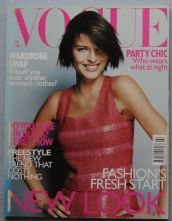 Vogue Magazine - 1999 - February